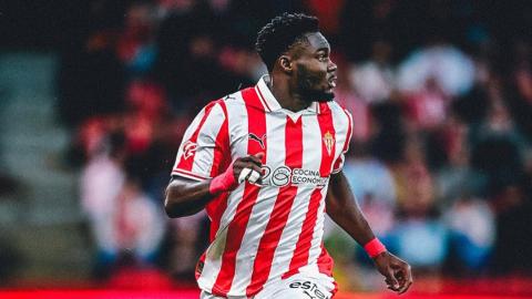 Jordy Caicedo deja Gijón y desembarca en Huracán: préstamo de un año con opción de compra