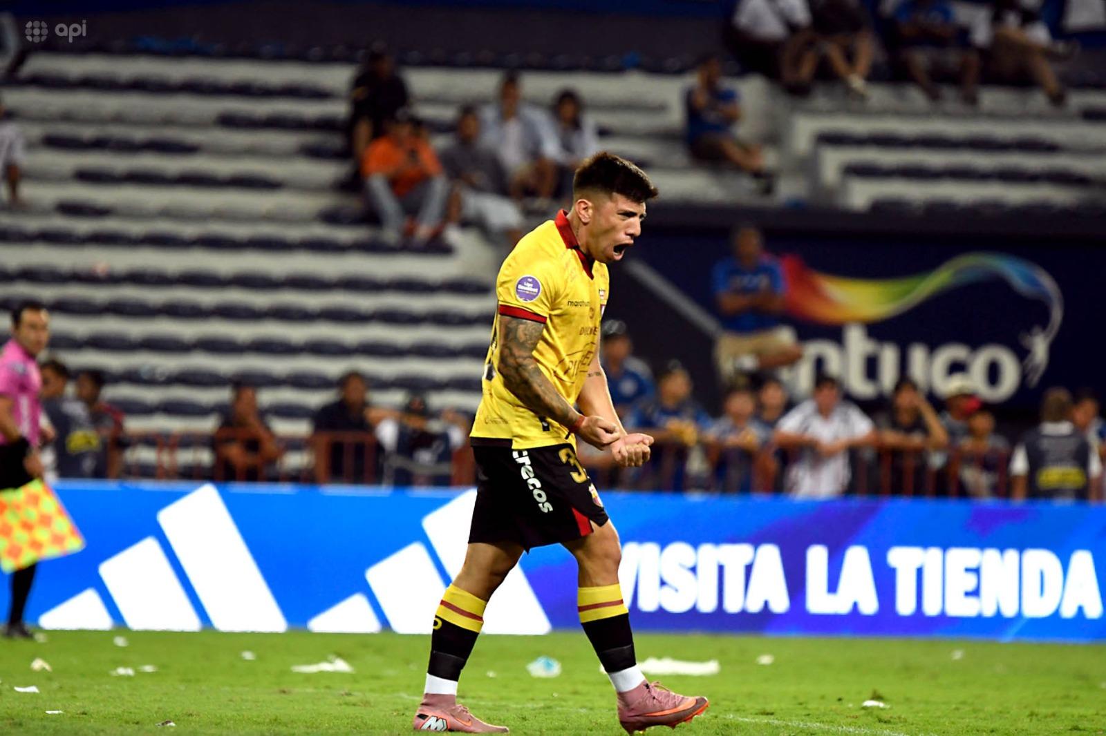 Barcelona SC inicia su reestructuración: Braian Oyola y Dixon Arroyo no seguirán en 2026